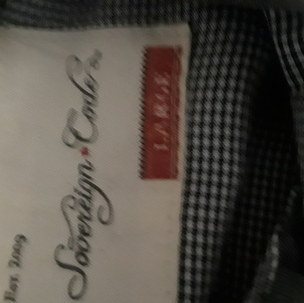Shirt - Picture 2 of 2